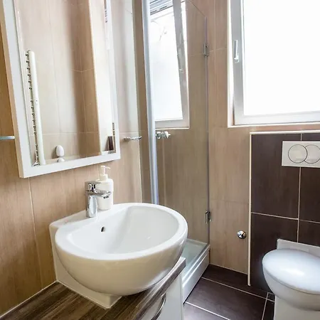 Апартаменты Lea *