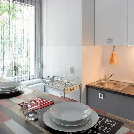 Апартаменты Lea *